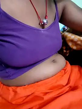 Snapshot of kavinila20 chatting on September 9, 5:12 pm kavinila20 online show from September 9, 5:12 pm