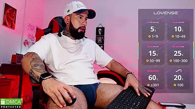 Diilanhott online show from March 31, 11:05 pm