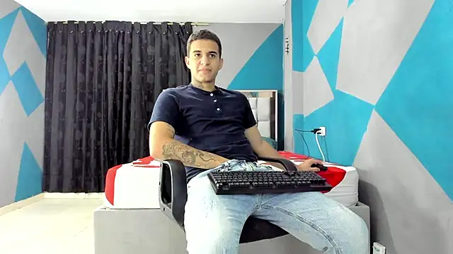 simookeler online show from December 23, 3:40 am