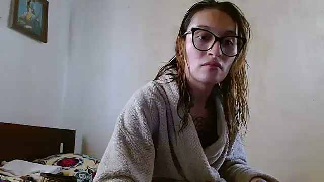 Snapshot of kittenlizz chatting on February 28, 5:04 pm kittenlizz online show from February 28, 5:04 pm