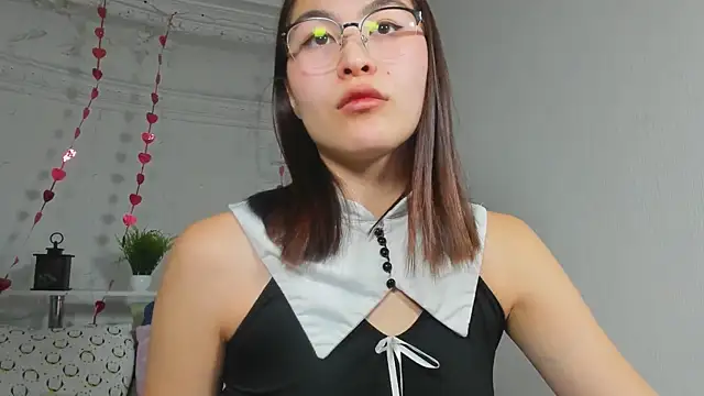 Snapshot of Jennifer_murr chatting on March 11, 1:34 pm Jennifer murr online show from March 11, 1:34 pm