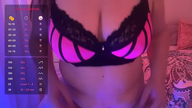 Missannalova online show from December 9, 3:00 pm