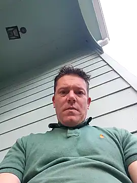 Bigtater1999 online show from March 31, 9:26 pm