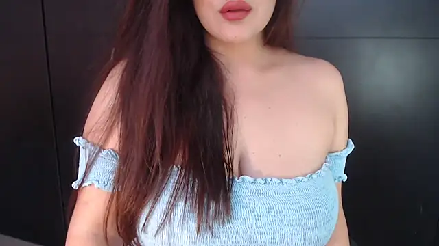 AdharaLujan online show from March 21, 3:57 pm