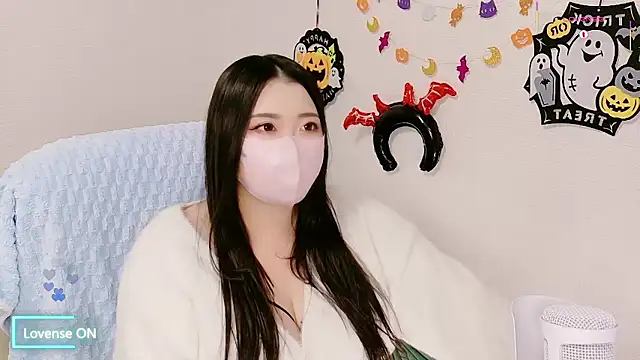 Snapshot of yukinko_o_ chatting on October 28, 2:09 pm yukinko o online show from October 28, 2:09 pm