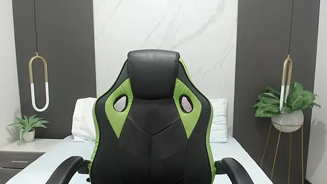 alma fenix online show from February 25, 12:13 pm