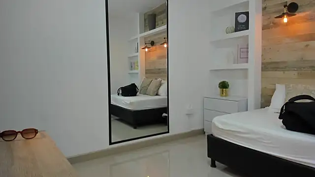 alma fenix online show from October 8, 12:36 pm