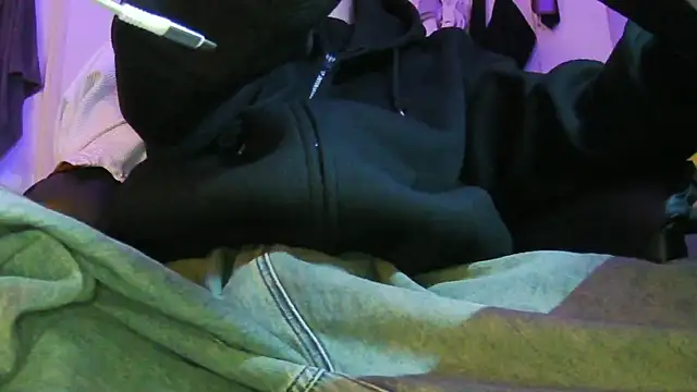 Ray175oo online show from March 14, 1:38 pm