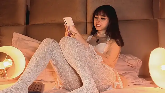 angelinepossy online show from November 25, 9:48 pm