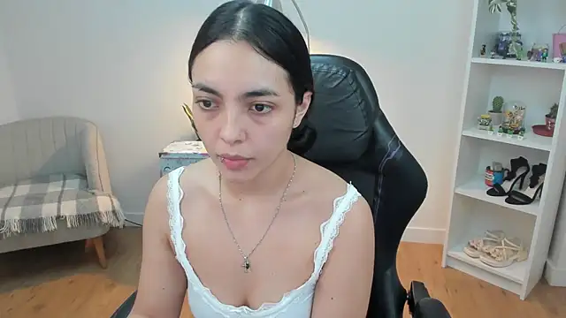  BellaEvans  online show from February 25, 5:50 am