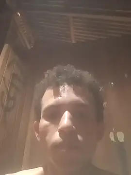 Snapshot of jhonmenas14 chatting on October 26, 5:19 pm jhonmenas14 online show from October 26, 5:19 pm