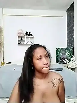 Snapshot of LadyEbonyX chatting on January 7, 7:28 pm LadyEbonyX online show from January 7, 7:28 pm