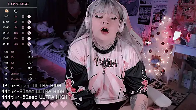 noori  hope online show from January 14, 9:20 pm