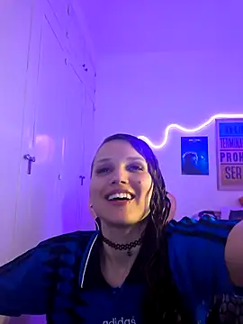 Snapshot of galaxiaa23 chatting on September 21, 4:14 am galaxiaa23 online show from September 21, 4:14 am