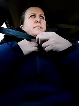 Angelacoquine online show from December 20, 9:11 am