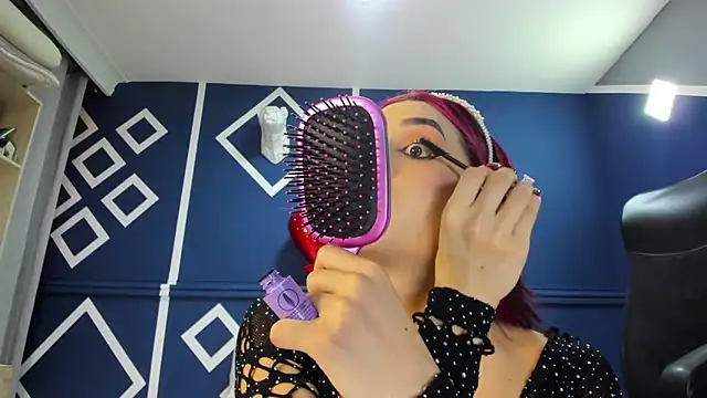 charolbruce 1 online show from February 20, 12:47 pm