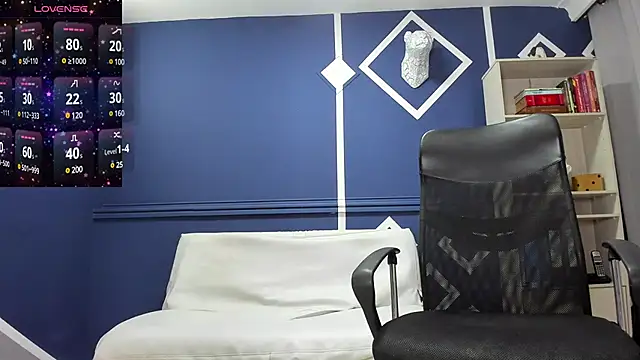 charolbruce 1 online show from March 14, 5:46 pm