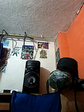 Snapshot of Mich_Stev9524 chatting on December 21, 1:46 am Mich Stev9524 online show from December 21, 1:46 am