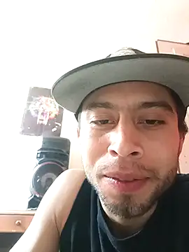 Mich Stev9524 online show from February 4, 9:09 pm