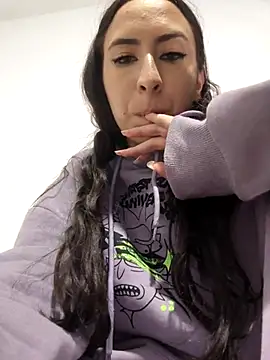 Snapshot of pleasure_of_life chatting on March 13, 12:27 am pleasure of life online show from March 13, 12:27 am