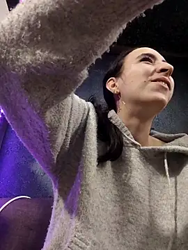 Snapshot of pleasure_of_life chatting on October 18, 10:27 am pleasure of life online show from October 18, 10:27 am