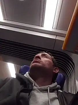 openlegsforyou online show from February 25, 6:39 pm