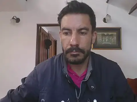 Snapshot of elkike1980 chatting on April 22, 2:29 pm elkike1980 online show from April 22, 2:29 pm