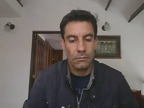 Snapshot of elkike1980 chatting on April 29, 4:44 pm elkike1980 online show from April 29, 4:44 pm