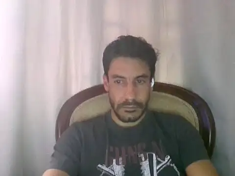 Snapshot of elkike1980 chatting on May 11, 4:48 pm elkike1980 online show from May 11, 4:48 pm