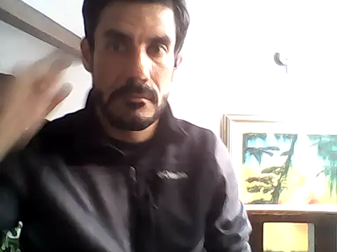 Snapshot of elkike1980 chatting on June 1, 3:36 pm elkike1980 online show from June 1, 3:36 pm