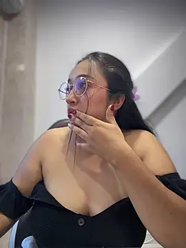 cata megan online show from February 16, 11:59 am