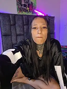 Nicole420squirt online show from July 9, 6:34 pm