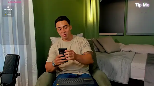 Ryan Hunt online show from January 17, 5:08 pm