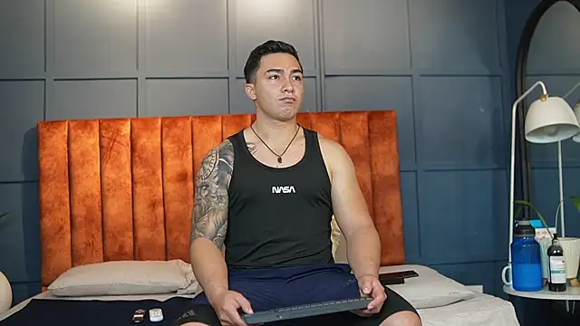 Ryan Hunt online show from February 24, 12:16 pm