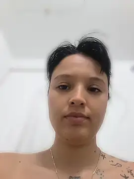 Snapshot of LorenRosse chatting on July 11, 10:11 pm LorenRosse online show from July 11, 10:11 pm