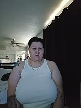 Snapshot of DevilDahm chatting on November 1, 7:16 pm DevilDahm online show from November 1, 7:16 pm