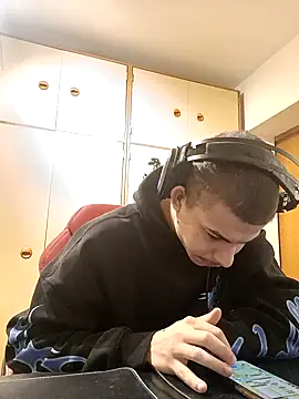 Snapshot of BigDickEnrg7195 chatting on February 5, 10:22 pm BigDickEnrg7195 online show from February 5, 10:22 pm