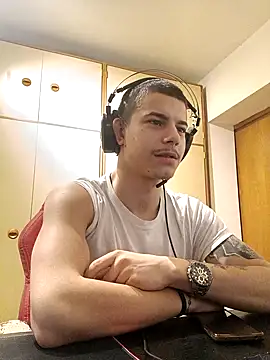 Snapshot of BigDickEnrg7195 chatting on February 16, 9:16 pm BigDickEnrg7195 online show from February 16, 9:16 pm