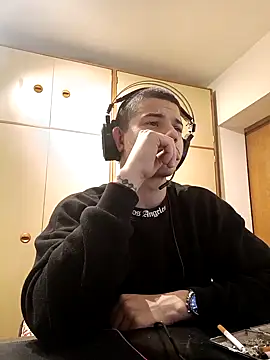 Snapshot of BigDickEnrg7195 chatting on February 17, 1:25 am BigDickEnrg7195 online show from February 17, 1:25 am