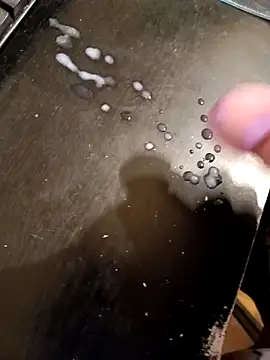 Snapshot of BigDickEnrg7195 chatting on February 19, 12:46 am BigDickEnrg7195 online show from February 19, 12:46 am