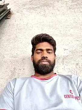 INDIANBOY7439 online show from April 3, 8:12 am