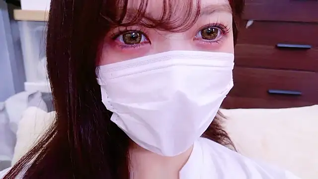 Snapshot of oxo_yuna_oxo chatting on September 14, 4:11 am oxo yuna oxo online show from September 14, 4:11 am