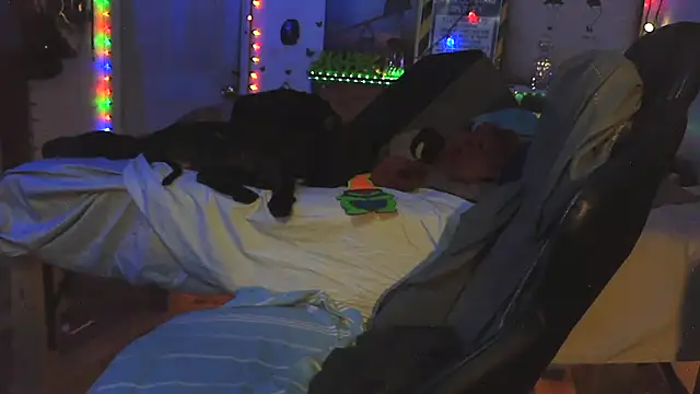 Buffshagswell online show from April 3, 11:19 am