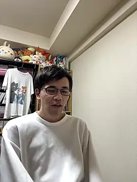 Snapshot of ryusei18570 chatting on December 17, 10:55 am ryusei18570 online show from December 17, 10:55 am