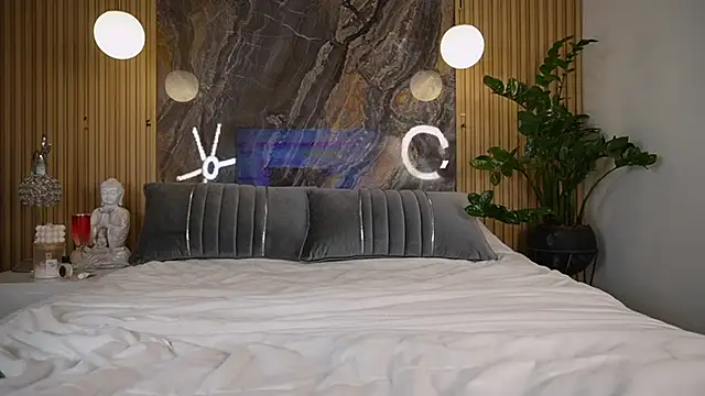 Snapshot of JoanaPalmer chatting on September 19, 1:18 am JoanaPalmer online show from September 19, 1:18 am