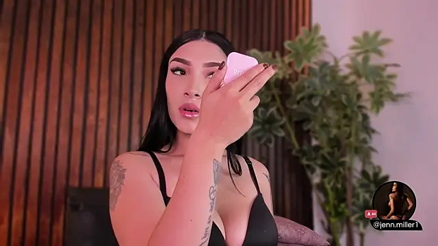 Jennmiiller  online show from November 23, 1:11 pm