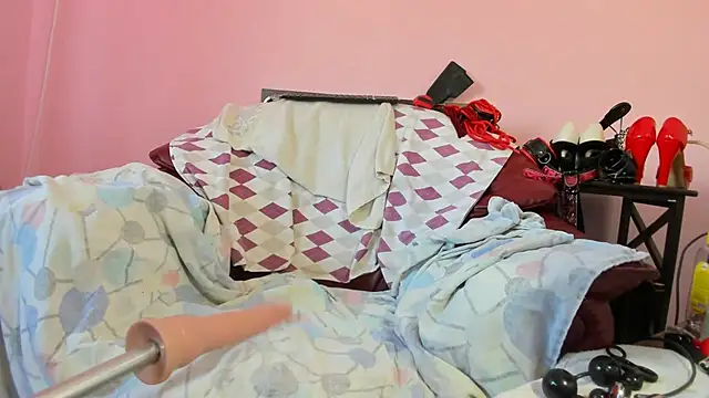 HotSweetAngel online show from February 24, 1:42 pm