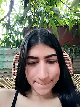 Snapshot of Julix_A chatting on March 2, 7:45 pm Julix A online show from March 2, 7:45 pm