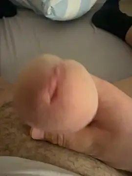 Snapshot of reelciii21 chatting on March 2, 12:53 am reelciii21 online show from March 2, 12:53 am