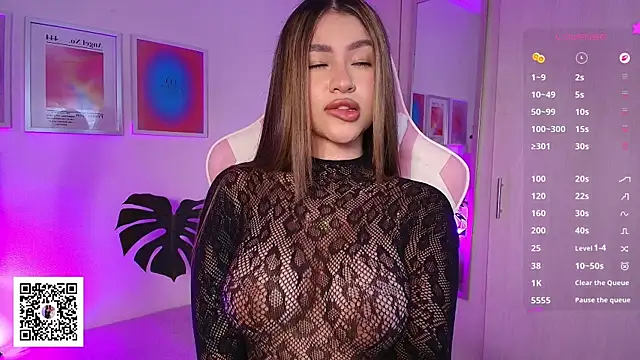 Liujunne2 online show from November 12, 10:41 pm